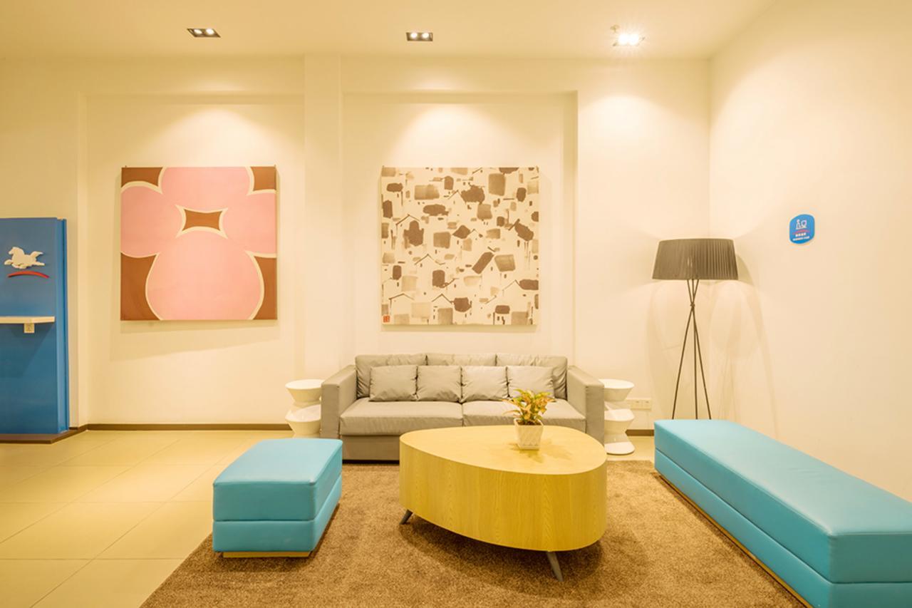 Hanting Hotel Nanjing Wutang Square 外观 照片
