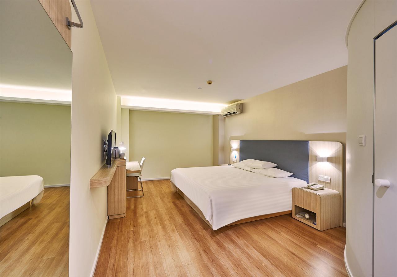 Hanting Hotel Nanjing Wutang Square 外观 照片